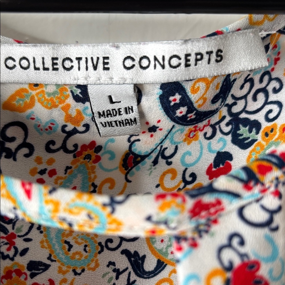 Collective Concepts Cream Paisley Floral Split-Neck Tunic sz-LG - Picture 2 of 6